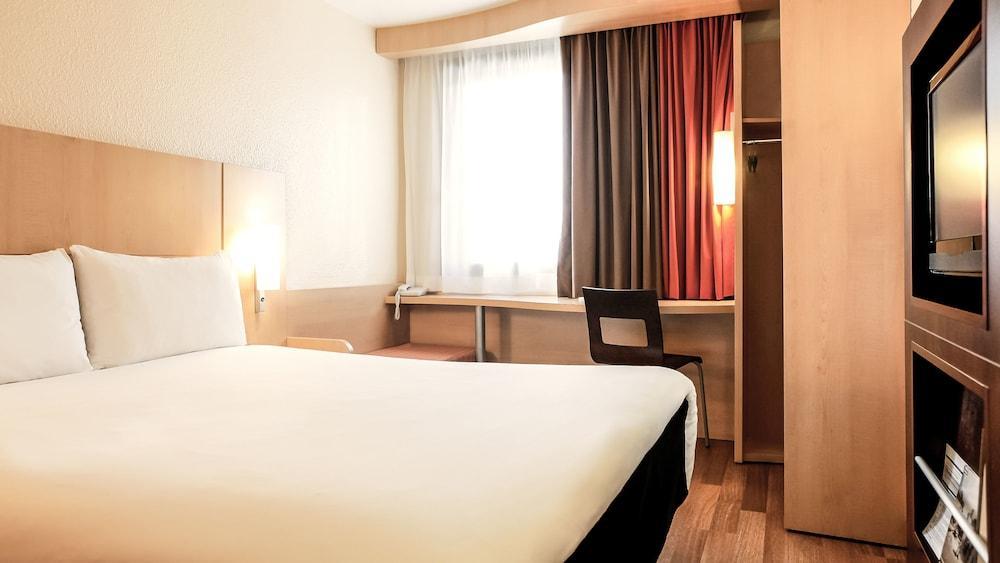 Hotel Ibis Paris 17 Clichy-Batignolles Esterno foto