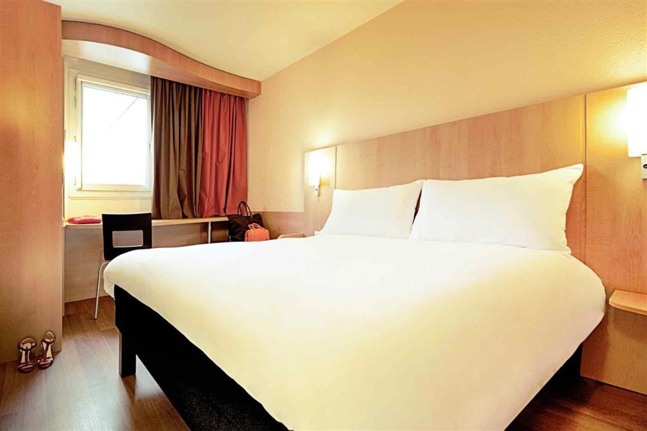 Hotel Ibis Paris 17 Clichy-Batignolles Esterno foto
