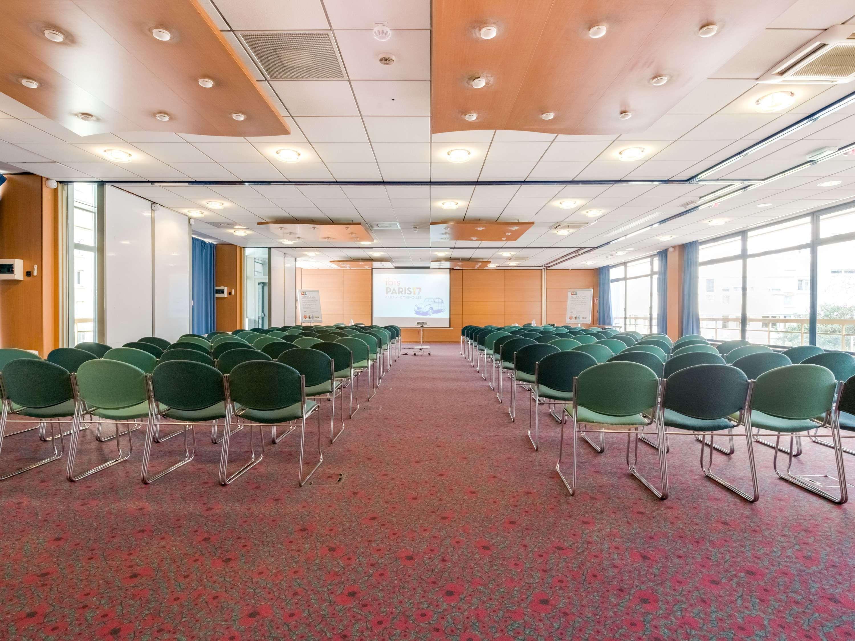 Hotel Ibis Paris 17 Clichy-Batignolles Esterno foto