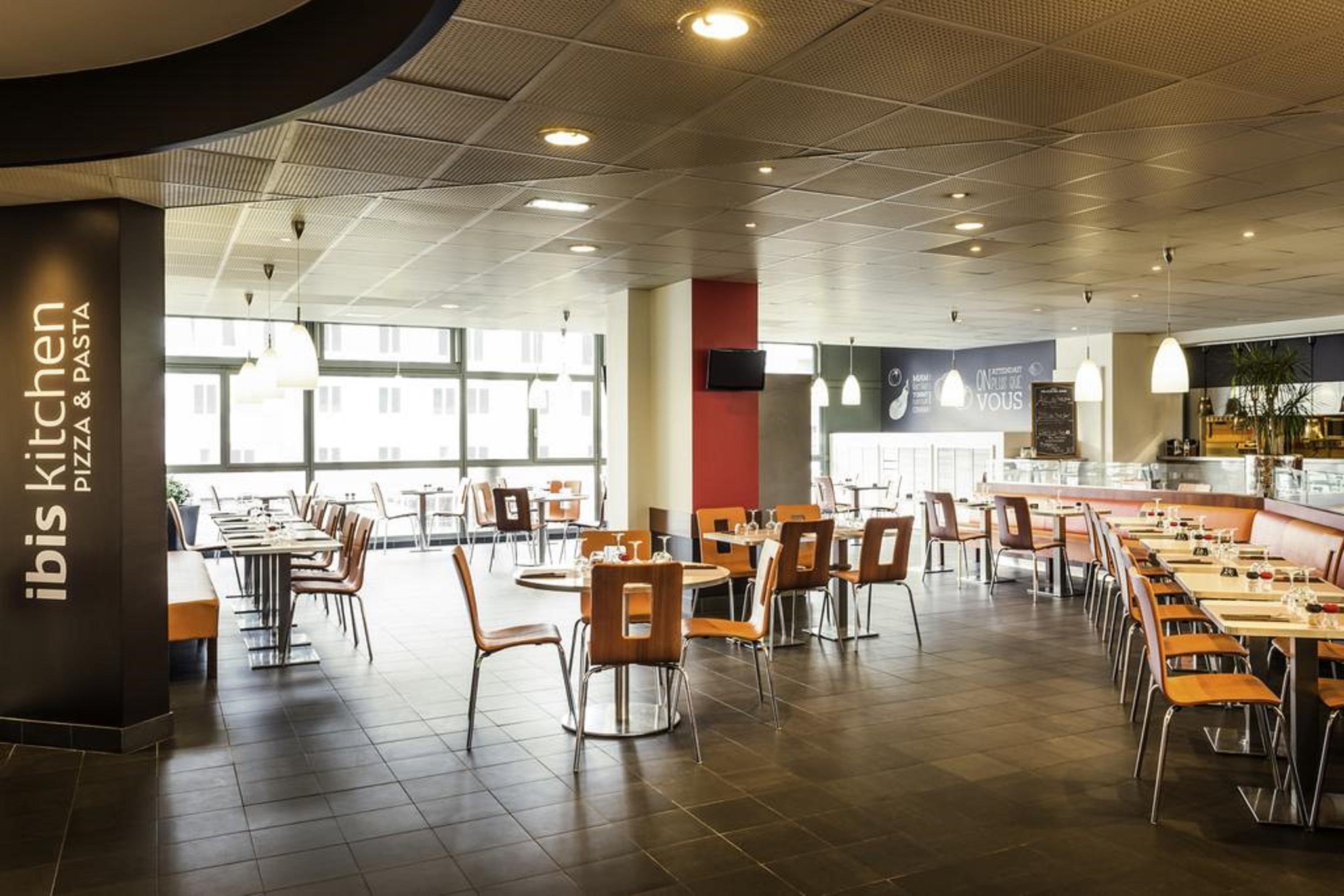 Hotel Ibis Paris 17 Clichy-Batignolles Esterno foto