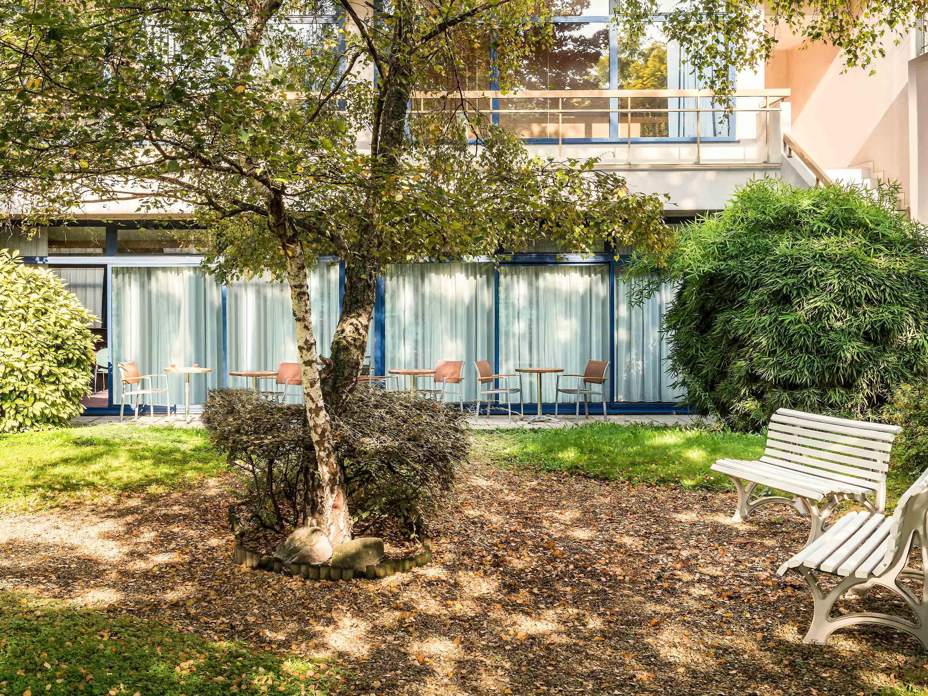 Hotel Ibis Paris 17 Clichy-Batignolles Esterno foto