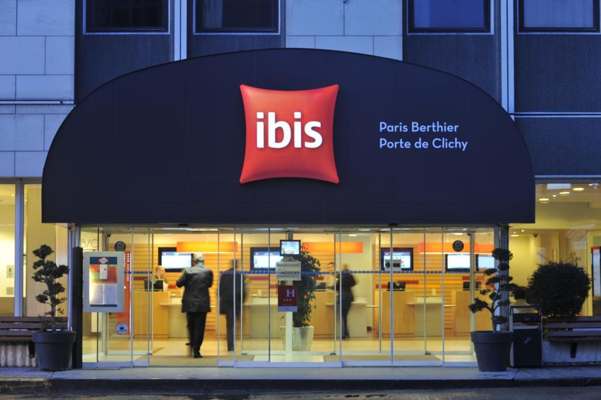 Hotel Ibis Paris 17 Clichy-Batignolles Esterno foto