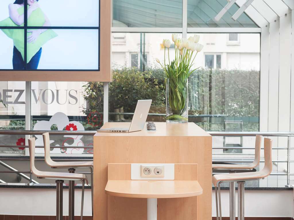 Hotel Ibis Paris 17 Clichy-Batignolles Esterno foto