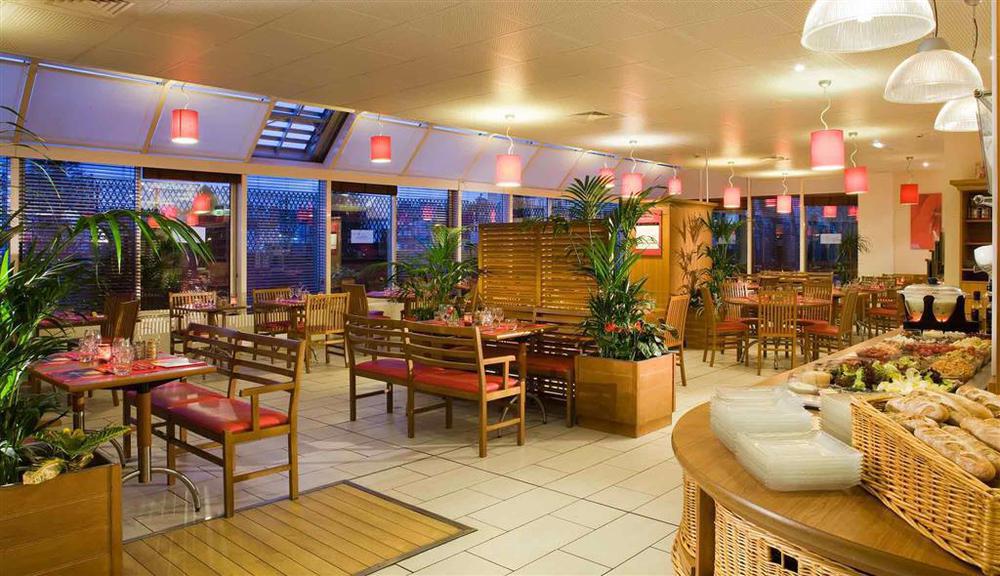 Hotel Ibis Paris 17 Clichy-Batignolles Esterno foto